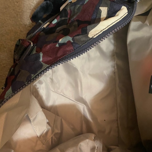 COPY - Kipling Camouflage Travel Bag - Picture 11 of 16